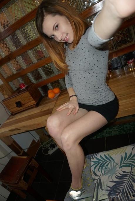 Altayçeşme Genç ve Dinamik Üniversiteli Escort Bayan Nihan